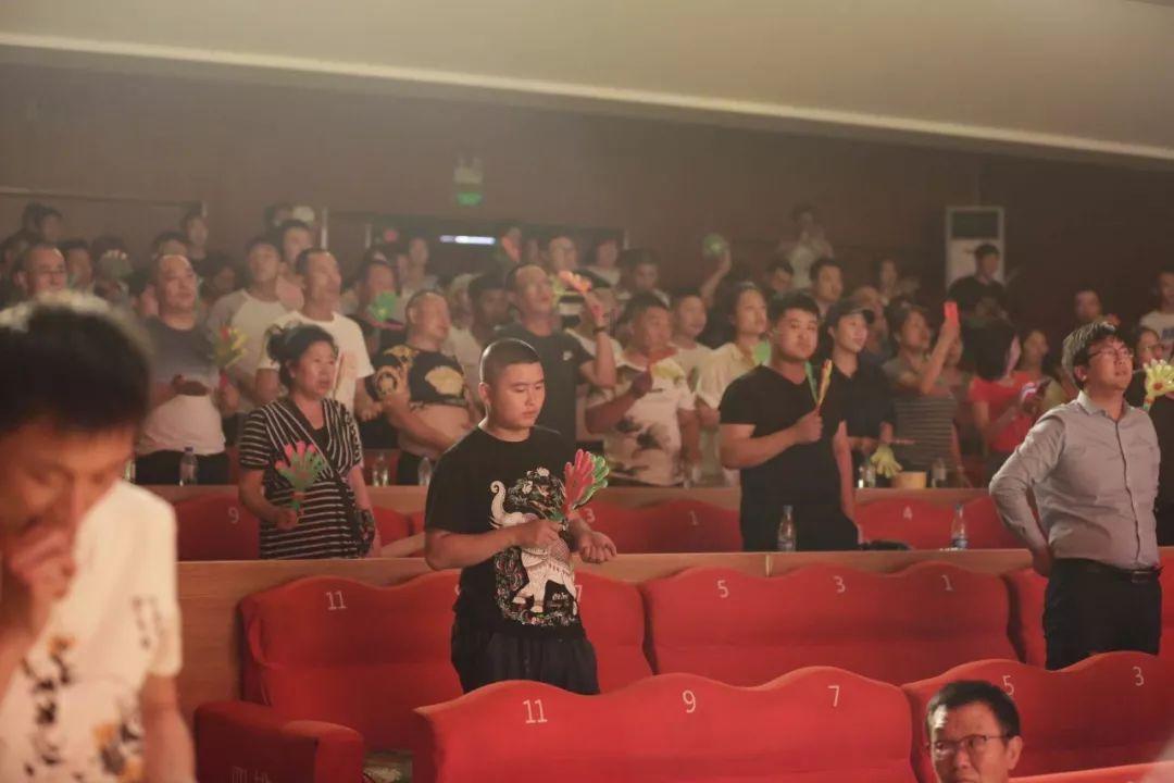 布兰妮粉丝称：担心其精神状态，你知道其中的原因吗？